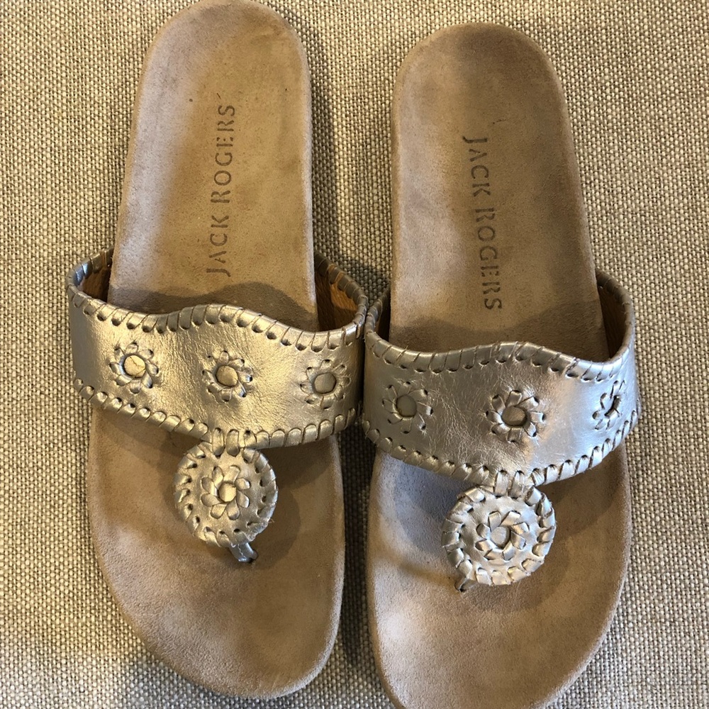 NWOT- Jack Rogers Comfort Sandal size 9.5. Platinum color